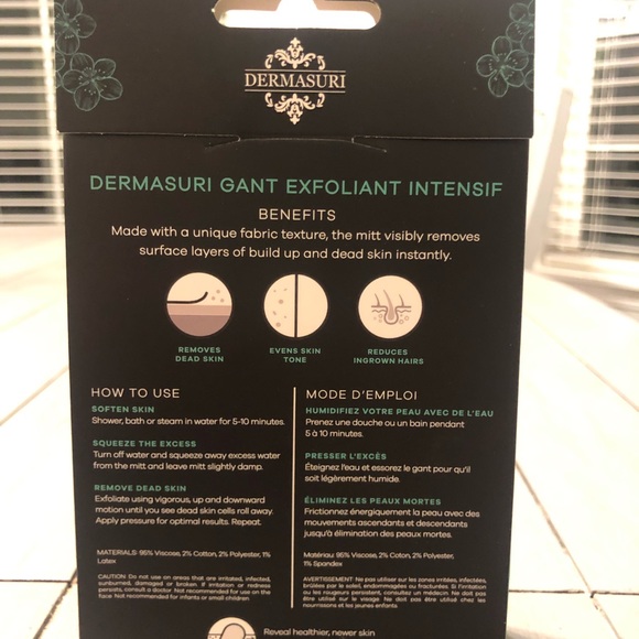 Exfoliating Mitt - Picture 3 of 3